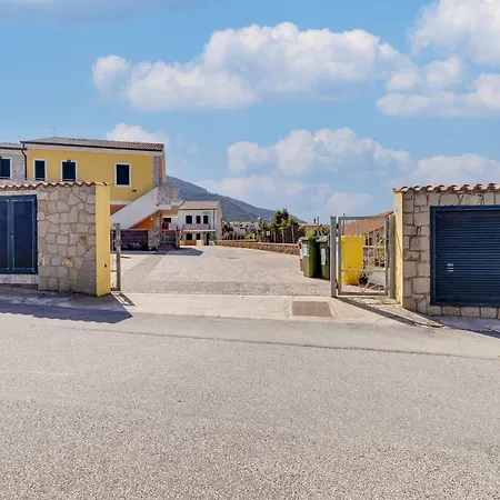 Pool, Air Conditioning, Parking * Valledoria (Sardinia)